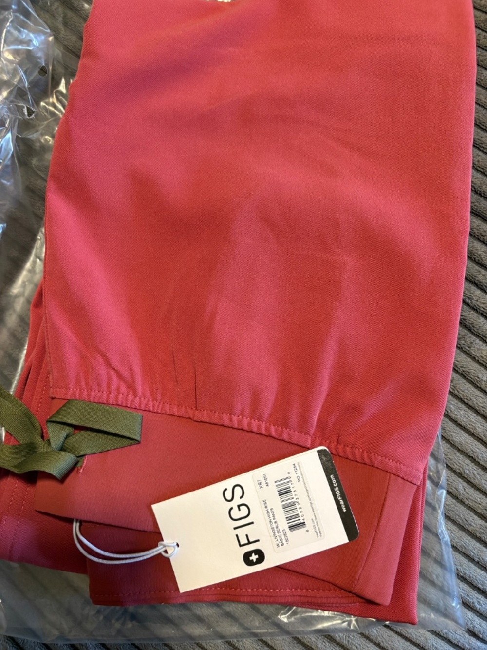 Figs pants - Picture 2 of 5